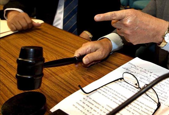 La Fiscalía exige castigar a los testaferros y las «sociedades tapadera» en el Código Penal